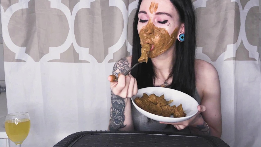 Real Scat Breakfast and DirtyBetty  2019 [FullHD 1920x1080] [525 MB]