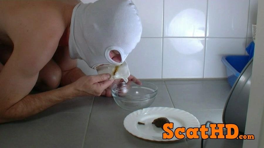 Toilette Service and Lady Sandra 2018 [HD 720p] [360 MB]