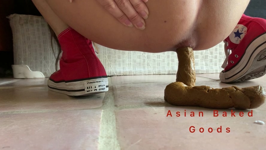 red high top sneakers and shit and Marinayam19  2020 [FullHD 1920x1080] [891 MB]