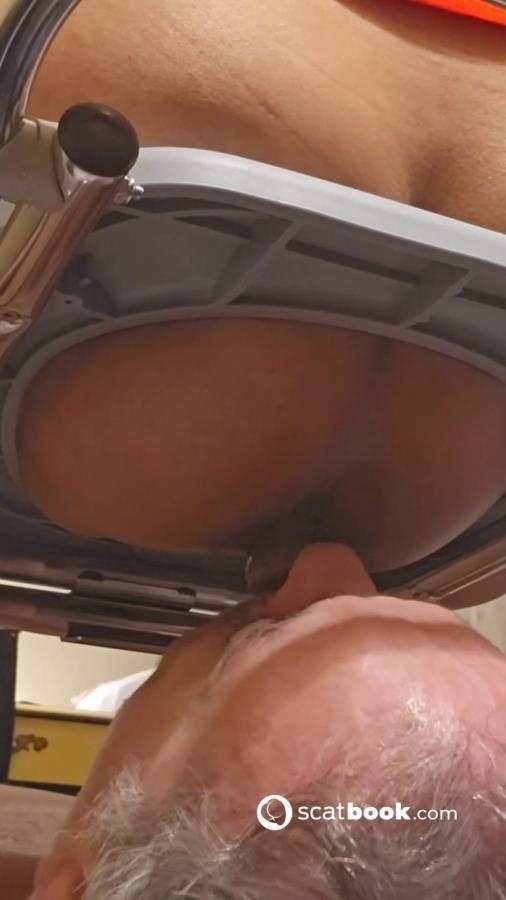 This Toilet Needs To Flush – GODDESS FIRE / GODDESSFIRE99 – MP4 2025 [SD ] [46.6 MB]