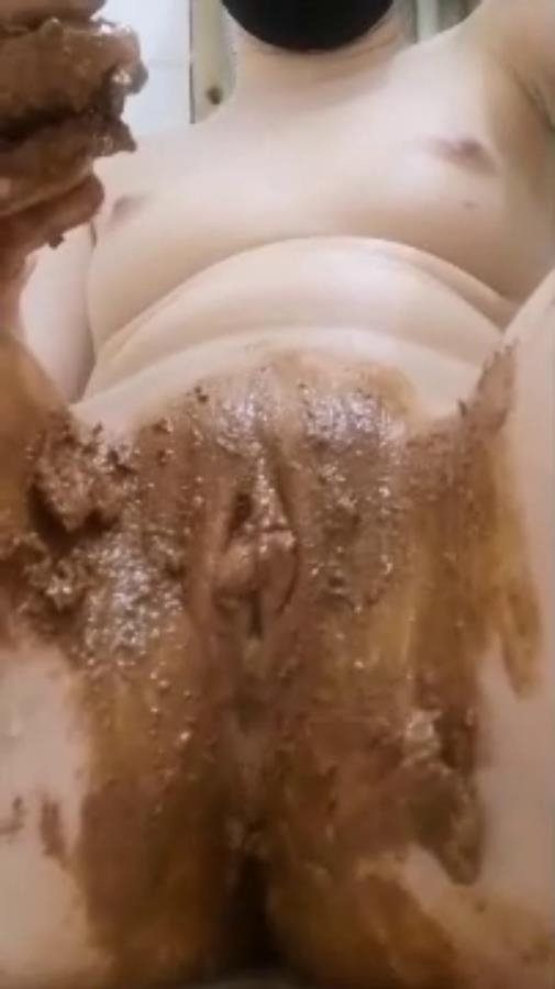 Dirty pussy playing in the bathroom and MELLODI 2026 [SD ] [28.6 MB]