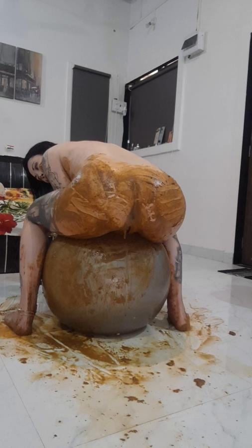 Erotic Scat with Yoga Ball and KinkyBunny 2026 [SD ] [3.19 GB]