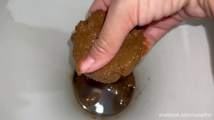 Mabel Aka Casal Fist - Coco Na Privada 2026 [FullHD ] [56.6 MB]