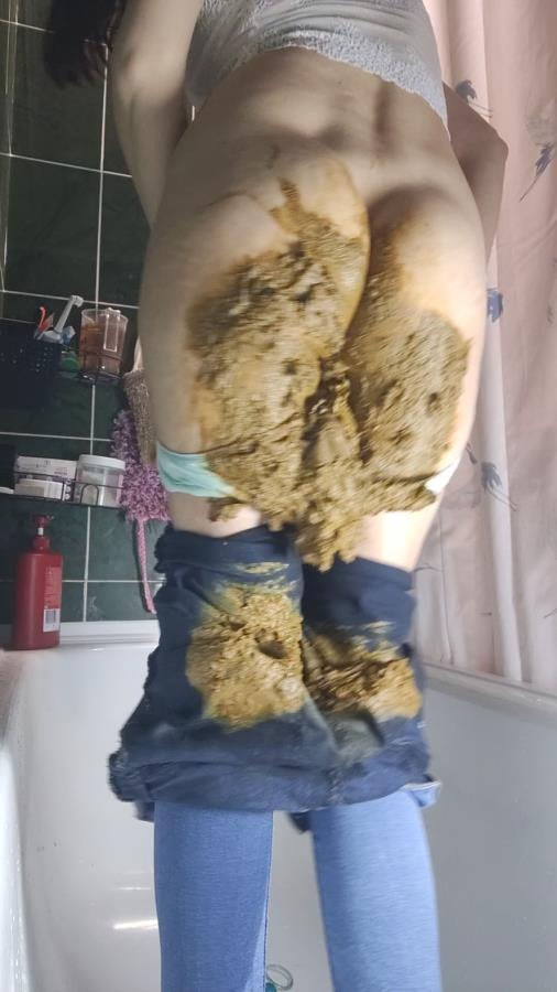 poop in skinny jeans and panties 2026 [SD ] [1.47 GB]