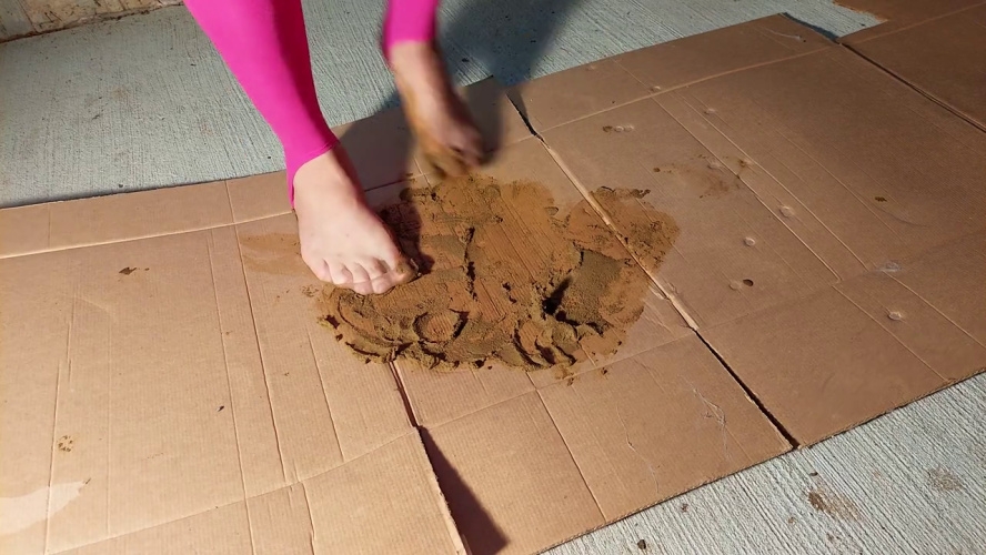 Very Mad Asian In Pantyhose 00cf636 2026 [HD ] [67.4 MB]